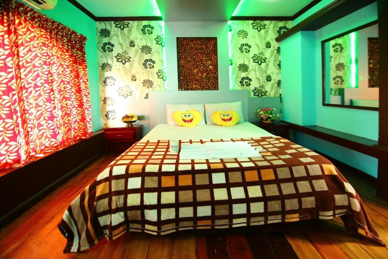 Hotel Marari Houseboat Mararikulam Exterior foto